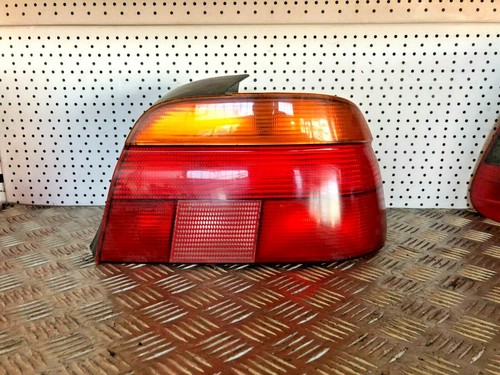 Rücklicht rechts Original!! BMW 5er E39 limousine 8358032