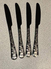 Unbranded Black Mirror Butter Knives 4 Pieces - Butter Knives Skulls Roses New