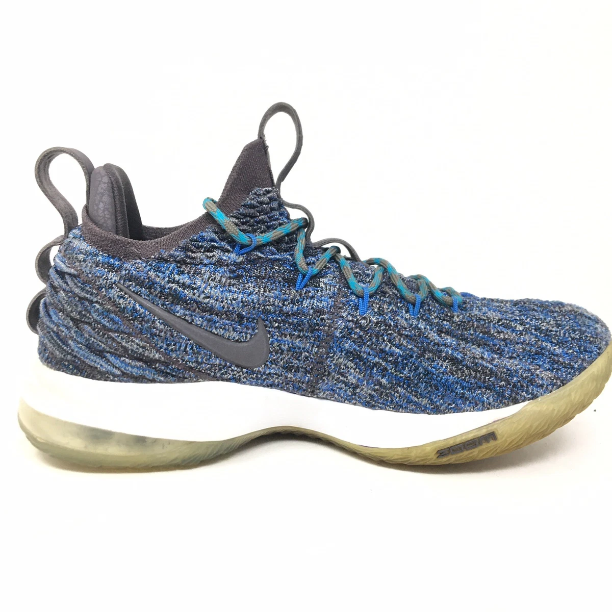 Nike lebron hotsell 15 low blue