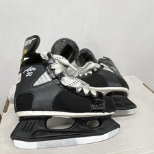 Bauer Air 50 youth ice Hockey Skates Size 10.5 Black/White Stiff Lace