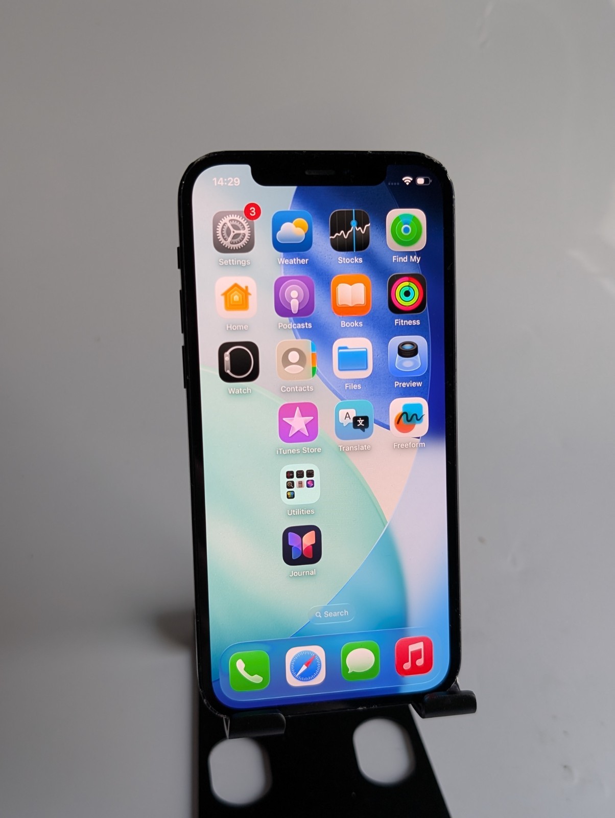 Apple iPhone 12 - 64GB - Black (Unlocked) A2403 (CDMA + GSM)