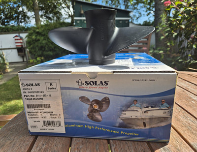 Solas Amita 3 3-Blatt Bootpropeller Alu schwarz 9,25'' 5111-093-12
