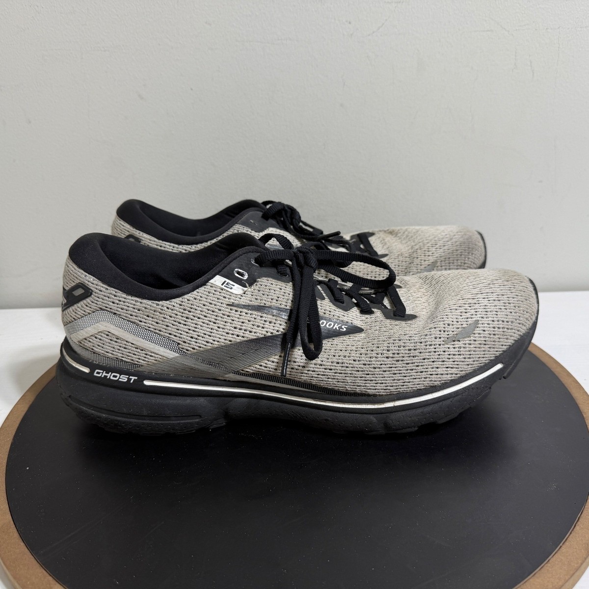 Brooks Ghost 15 Running Shoes Men 12 Gray Black Neutral  display picture 1