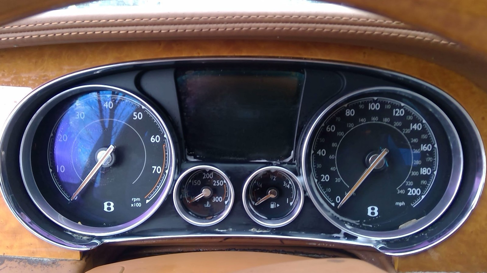 12-18 BENTLEY CONTINENTAL GTC Speedometer Cluster 18K MILES 3W0920852B OEM