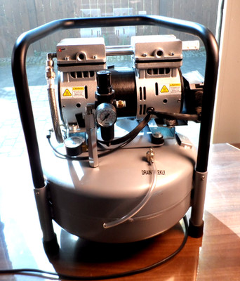 Planet Air OF-S90-25 8 bar 49 l/min bei 5 bar Behältervolumen 25 Liter Kompresor