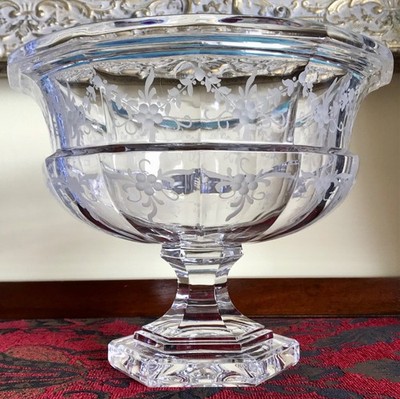 GOEBEL große Bleikristall graviert geschliffenes Glas Fuß Podest Schale Tisch Mitte