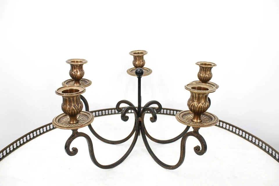 Grand chandelier centre de table en fer forgé et laiton doré - Photo 3/4