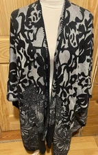 Chicos One Size Black and Gray Sweater Wrap Poncho Shawl Cardigan ~ Beautiful