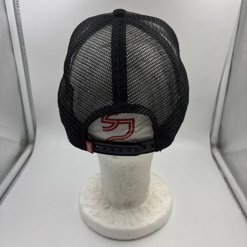 🔥Marvel Deadpool Retro A Frame Trucker Adjustable Snapback Hat Black & Red - Image 3 of 4