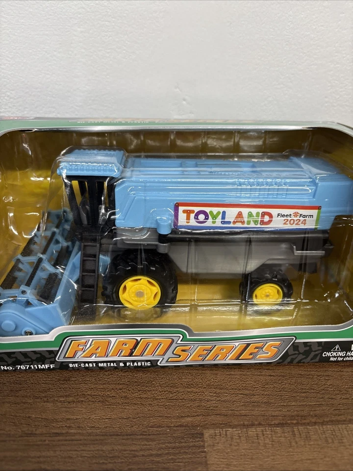New in Box Farm Series Die Metal & Plastic Fleet Farm 2024 Toyland Combine  - Image 2 of 4