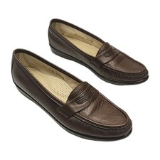 SAS Penny Loafer Shoe Brown Leather Tripad Women 10 Slim Narrow USA Made Slip-on