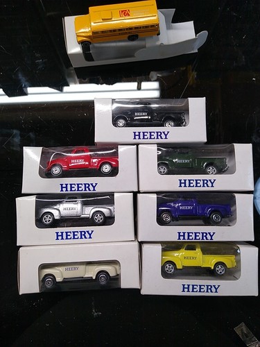 Heery Pickup Trucks Chevy 3100 Made By Welly (lot of 7) And Other Cars - 第 1/14 張圖片