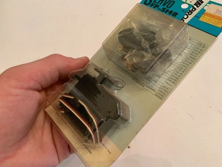 NEW SEALED FUTABA SERVO FP-S148 RUGGED LOW PROFILE NEW SEALED - Image 4 of 4