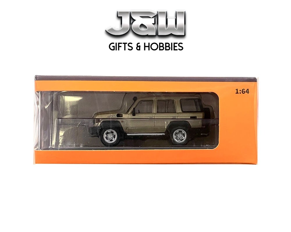 R。 GCD Toyota Land Cruiser (J76) 2023 LHD Gold 1/64 | eBay