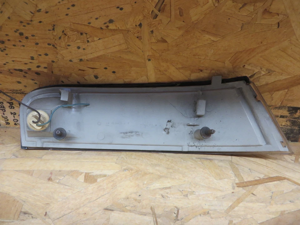 LUMINA APV 90 91 92 93 TRANS SPORT 90 91 92 93 SILUETA 90 92 LUZ ESQUINA LH Foto 4 de 4