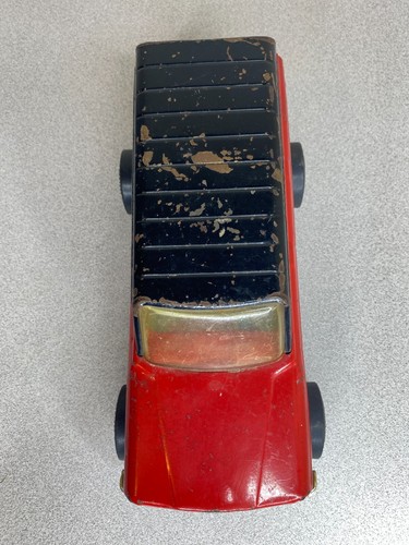 Tonka 1970 Jeep Cherokee Chief Wagoneer red 9" long 53078 - Picture 10 of 13