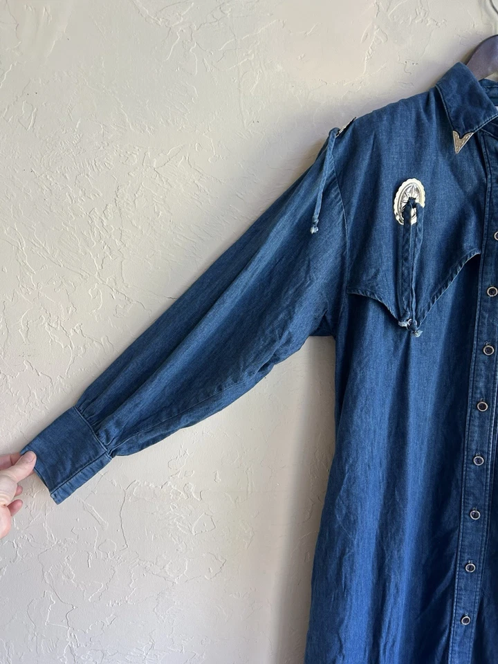 Vintage Wagon Wheels Denim Midi Dress M Button Western Cowgirl Rodeo Prairie - Image 3 of 4