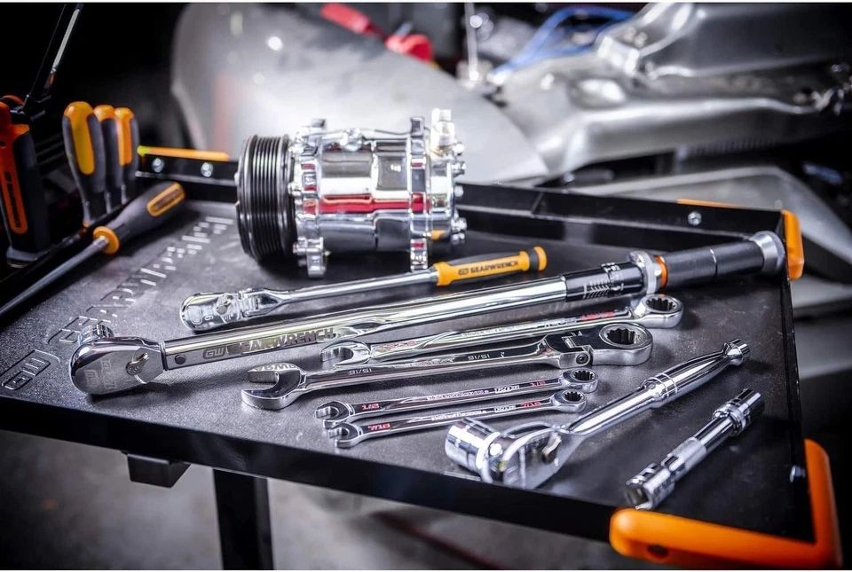 Multipurpose Adjustable Height Work Table 35 to 48 Inches for Shops and Garages - Image 4 of 4