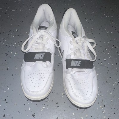 Jordan Air Jordan Men's Low Top Lace-Up Athletic Sneakers White Black Gray