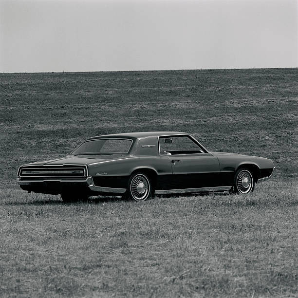 1967 Ford Thunderbird Road Test 4 Motor Racing Old Photo 1967 Ford Thunderbird Road Test 4 Motor Racing Old Photo