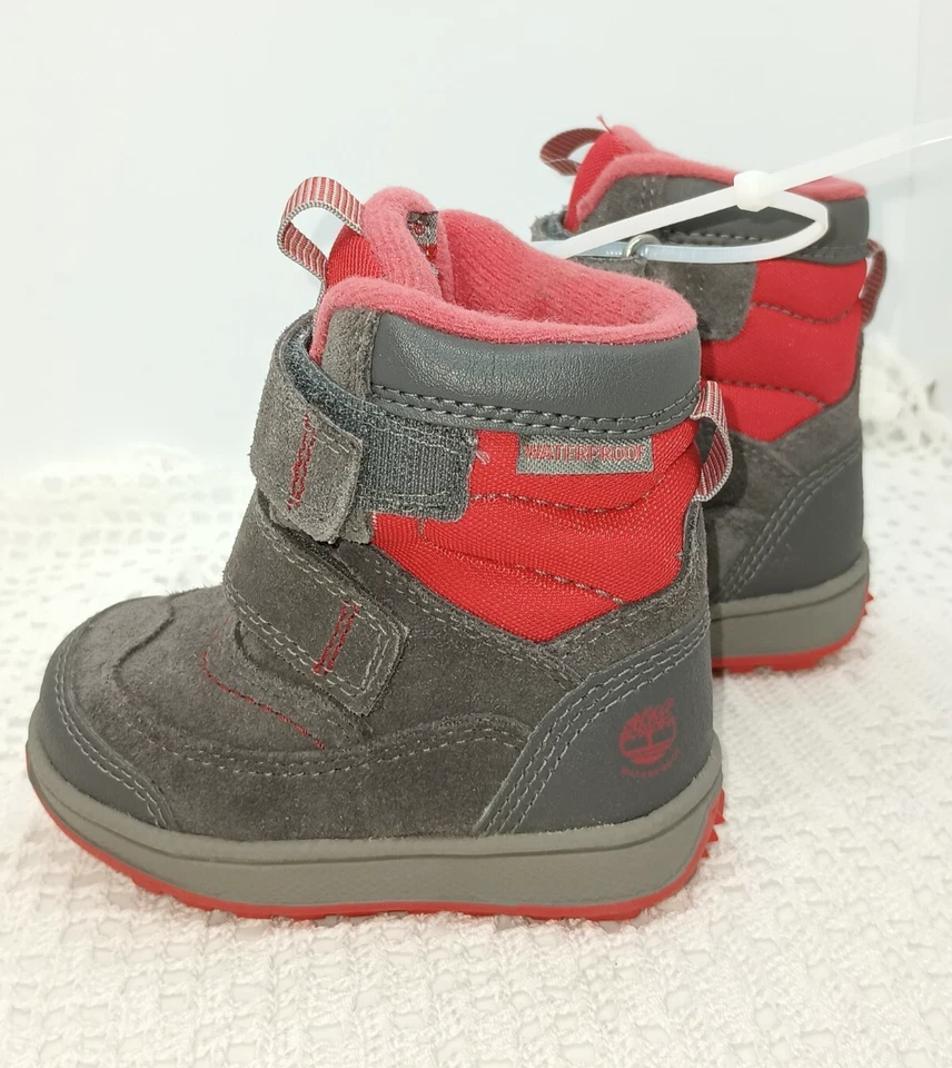 Timberland Thermolite 200 Gram Snow Waterproof Hiking Hook & Loop Closure Sz 5 - Image 3 of 4