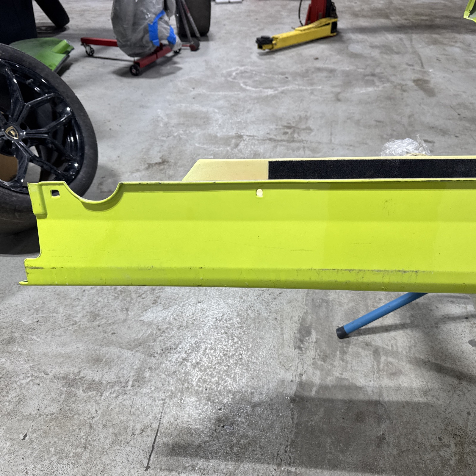 LAMBORGHINI HURACAN LP610, 580 PASSENGER SIDE ROCKER PANEL SIDE SKIRT OEM