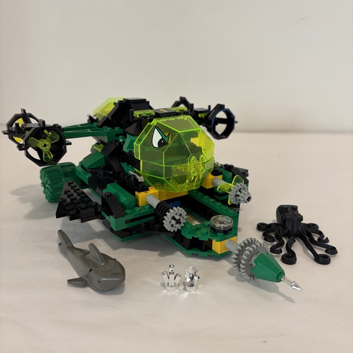 Lego Aquazone Aquaraiders Hydro Reef Wrecker 2162 Near Complete