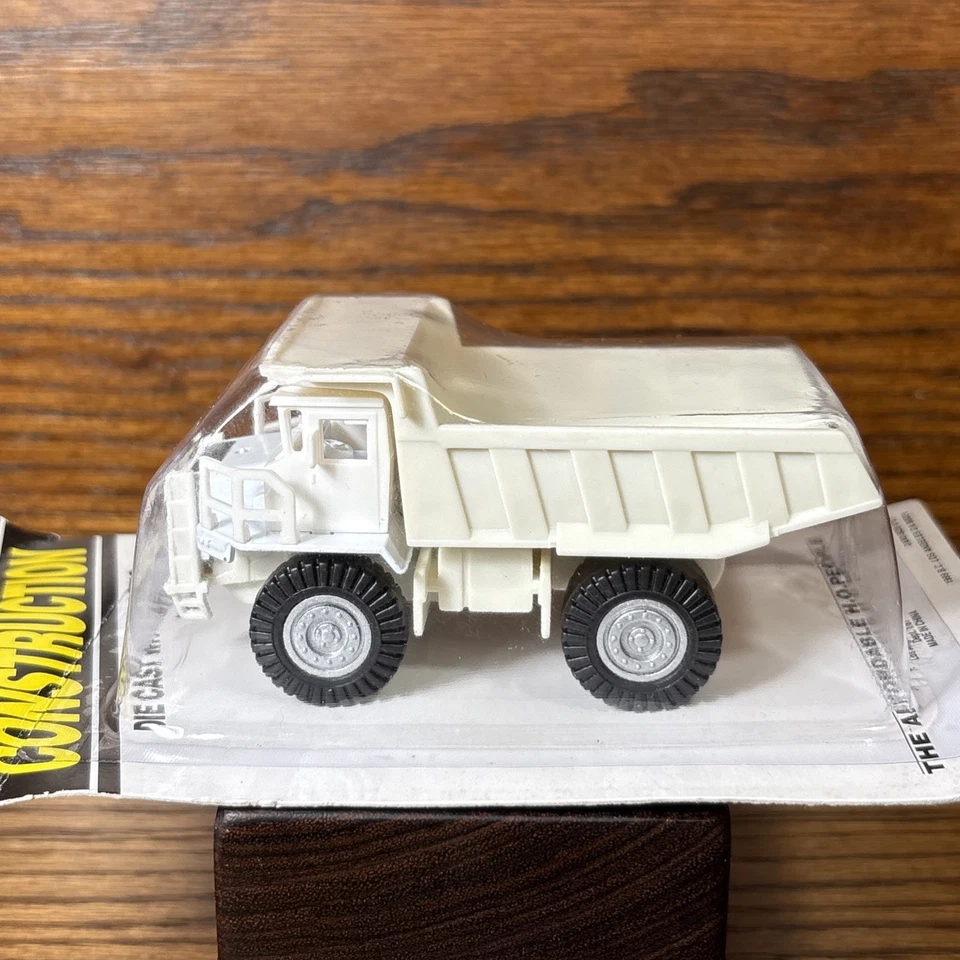 Boley HO 比例白色大型采石场塑料自卸车压铸带塑料零件 — 第 2/4 张图片