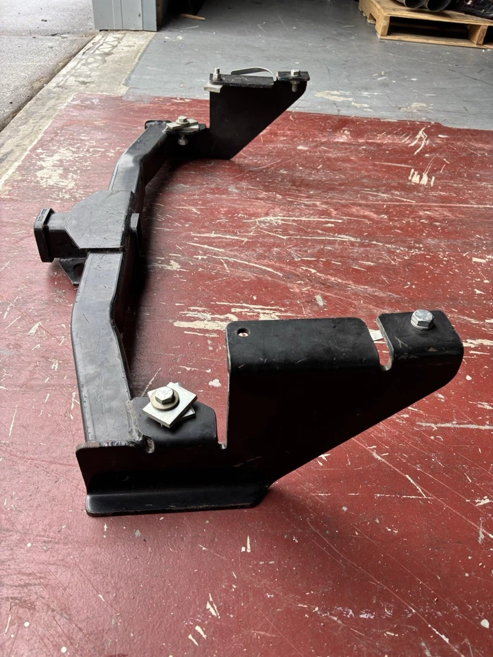 Remolque enganche Draw-Tite de una camioneta Ford Escort 1994 Foto 3 de 4