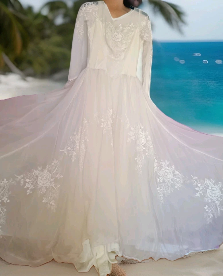 Vestido de Boda Vintage Años 60 Encaje Tul S Tren Crema Floral Bordado Vestido Victoriano Foto 2 de 4