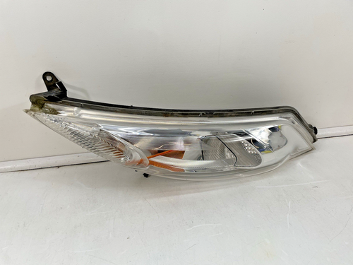 2011-2014 Nissan Juke Driver Corner/Park Light Lamp Turn Signal OEM !!TAB!! - Picture 2 of 13