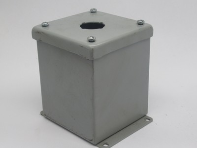 Hoffman E1PBX Extra-Deep Pushbutton Enclosure 4x4x4.75'' 30.5mm Hole USED