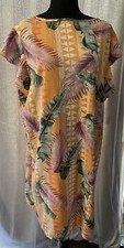Shein curve 2XL (18) Women Dress 100% Poly feather print design multi color