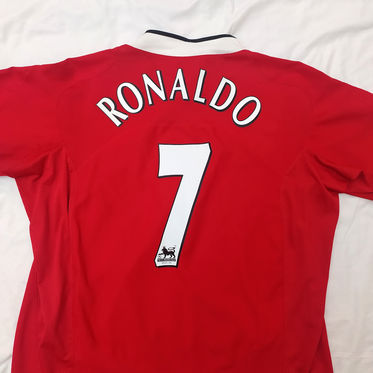 【未使用品】2004シーズン　 マンチェスターユニフォーム　RONALDO 7 RONALDO #7 MEN'S MANCHESTER UNITED 2003/2004 SOCCER FOOTBALL