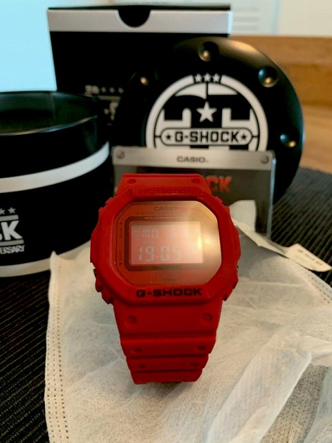 red casio g shock