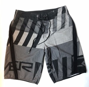 QuickSilver Men's 31Board/Swim Shorts Trunk