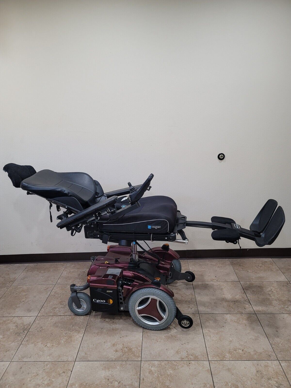 PERMOBIL C400 WHEELCHAIR,W/ POWER 8" LIFT, TILT,RECLINE,&LEGS