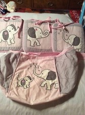 Geenny Baby Nursery Wall Hangings 3 Elephant Mama and Baby Crib with toy holder