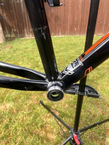 Sensa Trentino SL Road Frame – 56cm Aluminium | Bontrager Saddle + Aero Bars - Picture 11 of 14