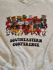 New SEC Southeastern Conference Sweatshirt Medium NCAA Football Hanes 90