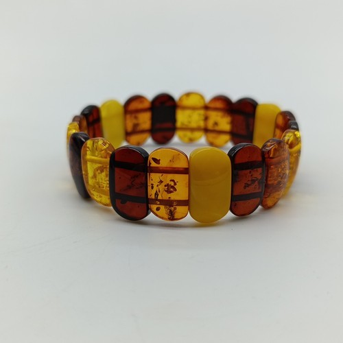 Armband aus Bernstein / Butterscotch Gummizug - 11,9 Gramm - Bild 3 von 8