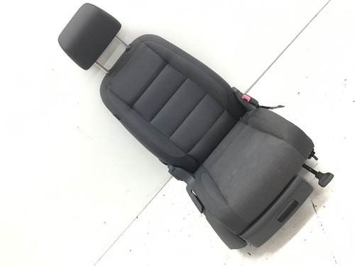 Sitze Vorne Rechts VW Touran 1.6 FSI 1 T Kombi