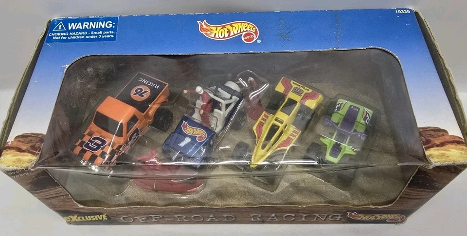 Paquete exclusivo de 4 autos de carreras todoterreno de Hot Wheels con tripulación nuevos en caja 1997 Foto 2 de 4