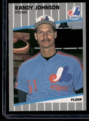 1989 Fleer #381a Randy Johnson : Sign over left shoulder has small black box