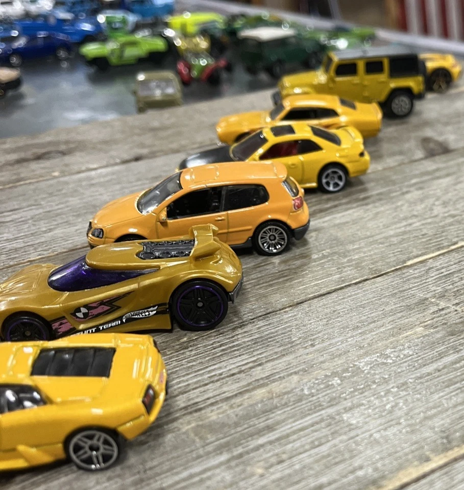 122 Mostly Hot Wheels Toy Cars Lot - Image 3 of 4