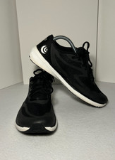 Topo Women  s 9.5 Athletic ST-4 Running/Gym Shoe Black/White Colorway