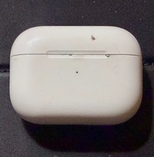 Apple A2968 AirPods Pro 2nd Gen Charging Case Case Only 