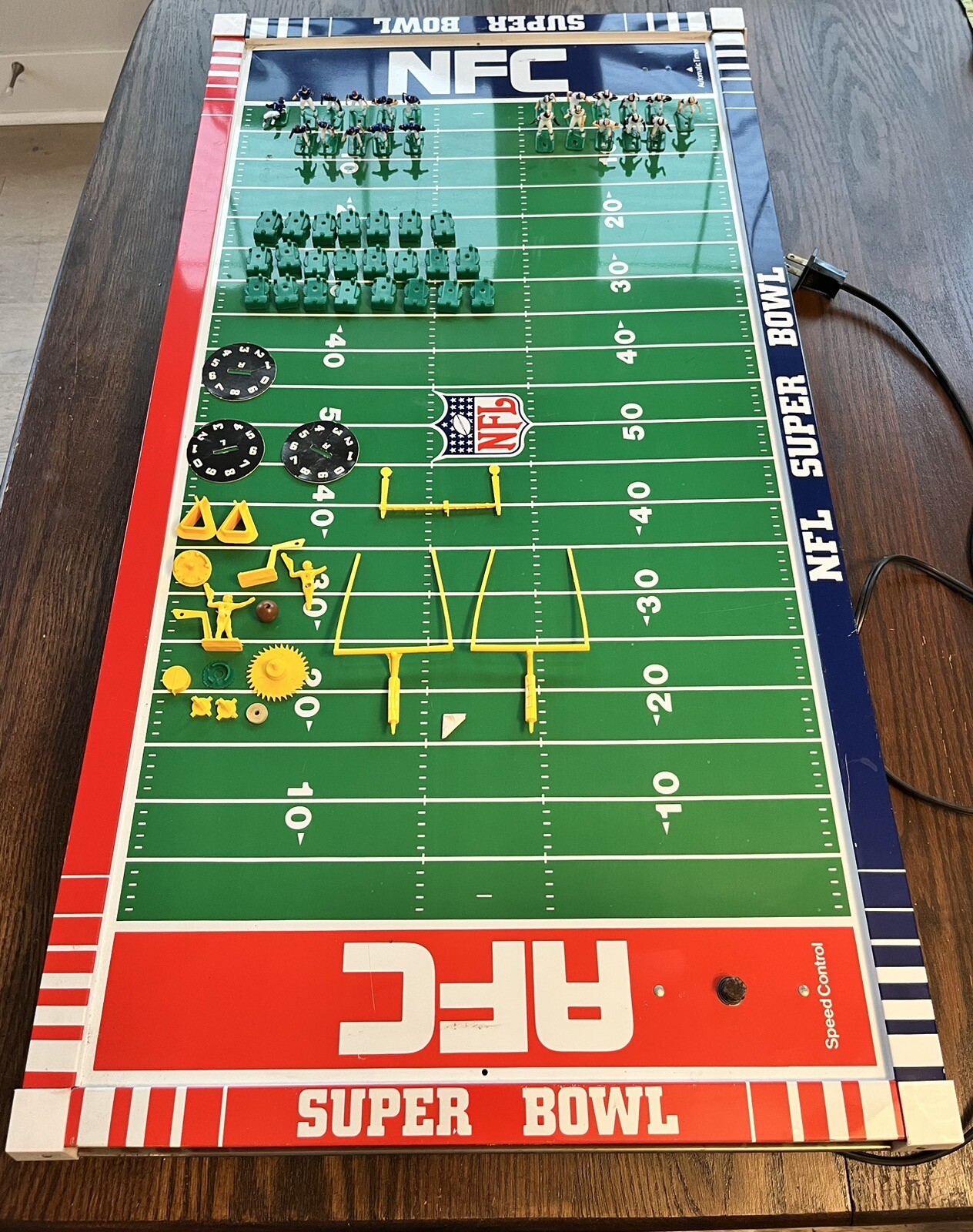 Vintage Tudor Games Electric Football Game NFL Super Bowl Model (AFC