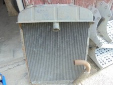 Old Car Parts Radiator 21 X 28 Ford 1940s 50s 60s 1272945 A