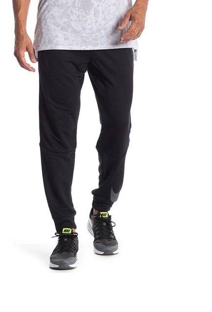 athletic joggers nike